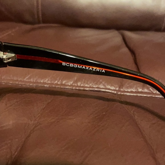 Black BCBG Max Azria sunglasses w/ red accents - Picture 11 of 16